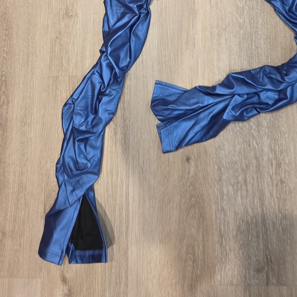 NWOT Metallic Blue Women's Pants, can fit sizes M-L - Picture 8 of 9